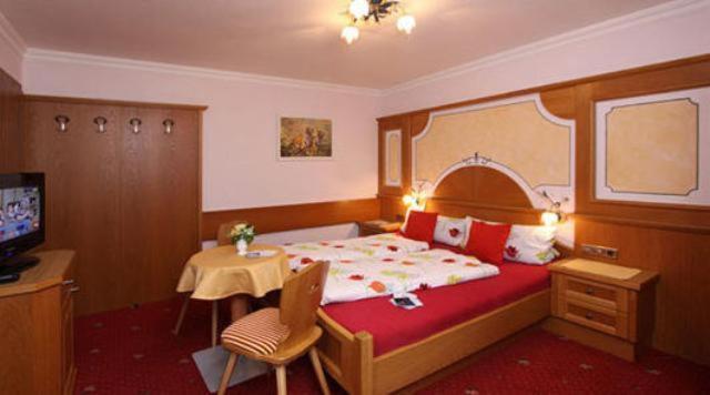Gaestehaus Veit Fiegl Sölden Habitación foto